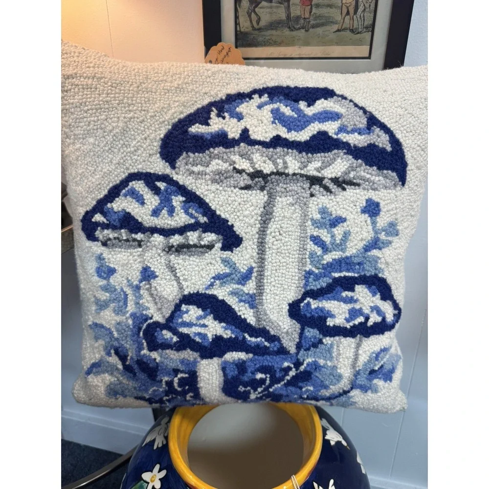 Peking Handicraft 